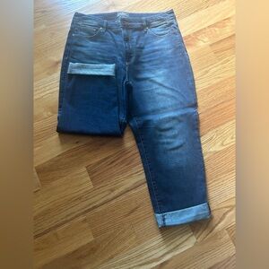 Chico’s Size 2.5 Denim Blue Crop Jeans